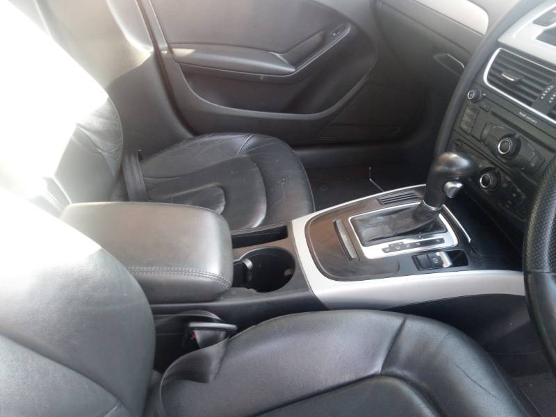 2011 AUDI A4 1.8T AMBITION MULTITRONIC (B8)