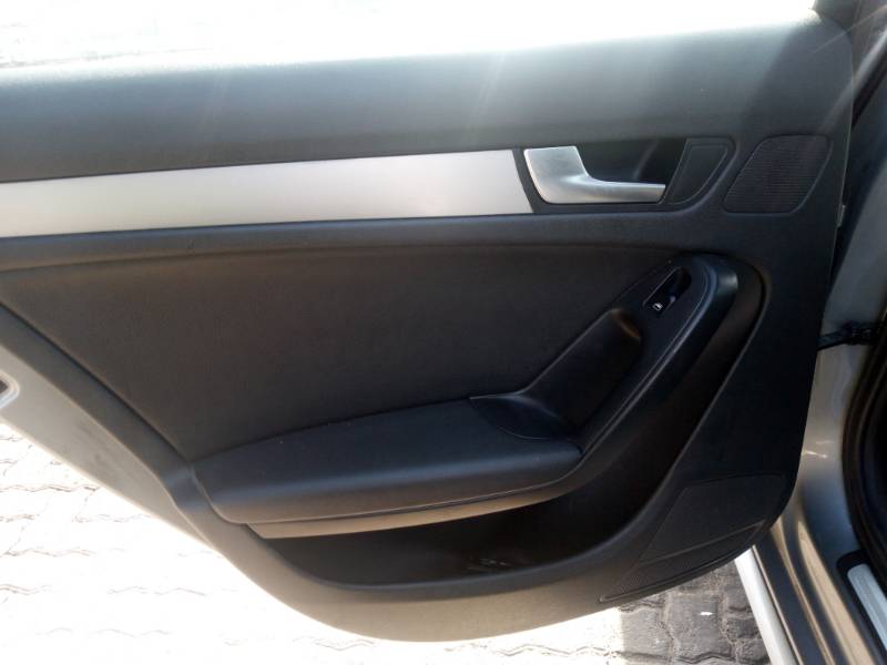 2011 AUDI A4 1.8T AMBITION MULTITRONIC (B8)